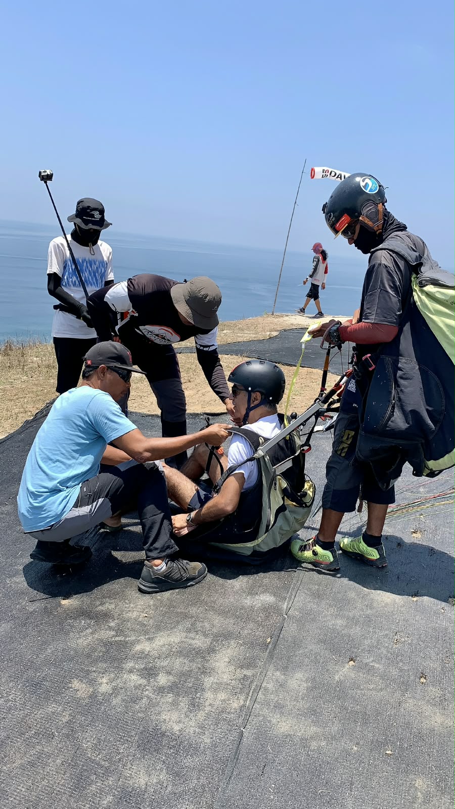 Paragliding at Uluwatu - photo 1